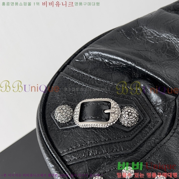 #�߷��þư� LE CAGOLE �� ī�� Xs ����� 6713091-20 ť��
