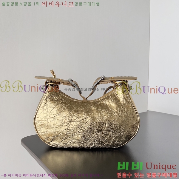 #�߷��þư� LE CAGOLE �� ī�� Xs ����� 6713091-11