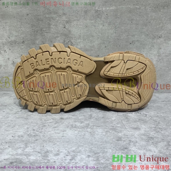 �߷��þư� Track 4.0 ����Ŀ�� 49BL2411-1443-15
