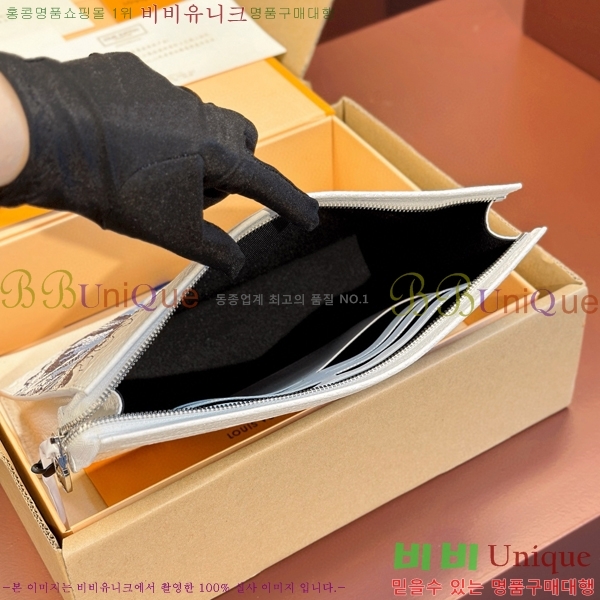 #���̺��� x �߿��� ���縶 ����Ʈ ������ M21681-100