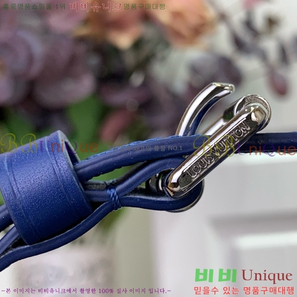 #���̺��� �Ͻ� BB ����Ƽ ���̽� M12668-101