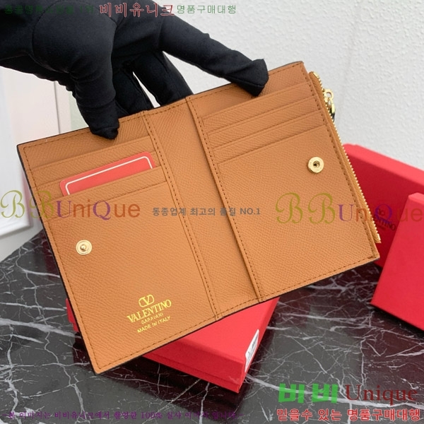 �߷�Ƽ�� ���̷ΰ� �ñ״��� ī�� ���̽� 2410-6