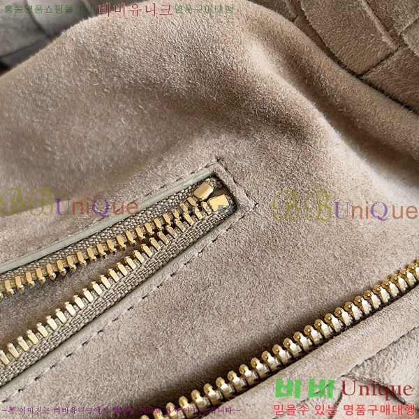 #���װ� ����Ÿ ��Ʋ ���� 600261-300