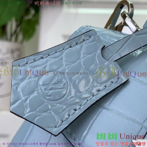#���̺��� ���� �� �� �̴� N84713-104