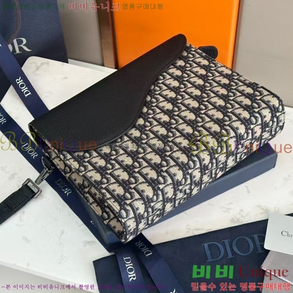 #��� Saddle A5 Ʈ���̾� Ŭ��ġ�� 2ADCA540-102