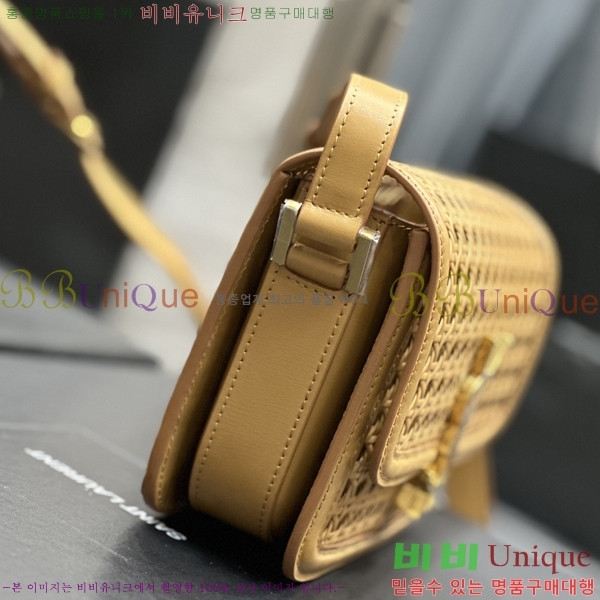 #���ζ� ���丮�� ��ÿ�� ���� 634306-776