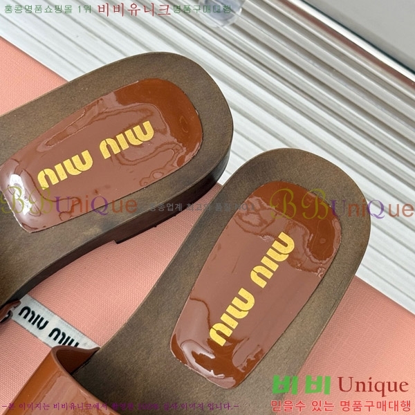 ���� �̿�̿� Ŭ�α� 32MIU798765-3 ��3CM