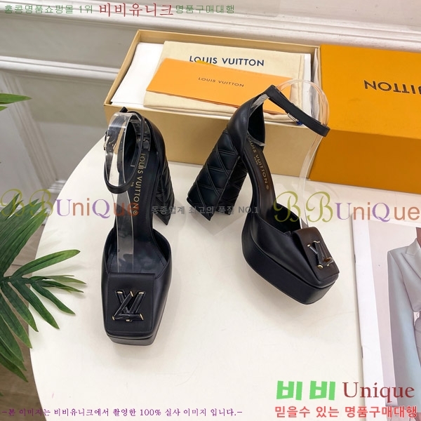 ���̺��� �÷��� ���� 37LV575181-7 ��12cm