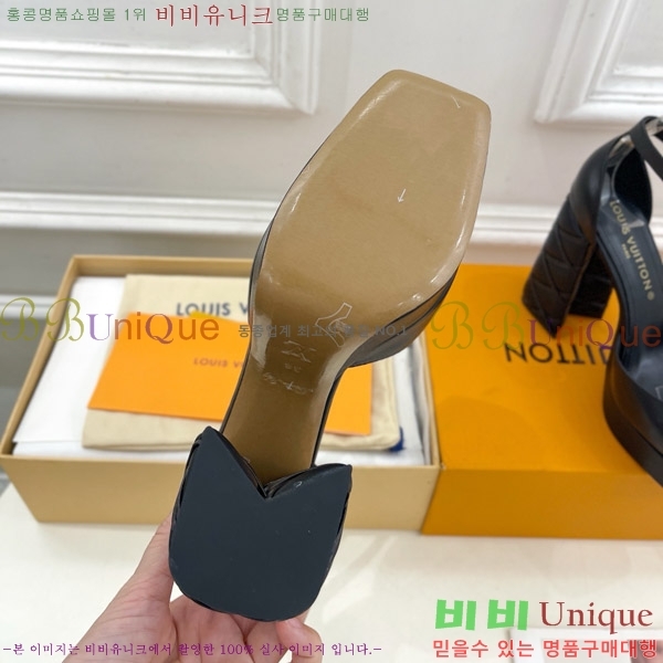���̺��� �÷��� ���� 37LV575181-7 ��12cm