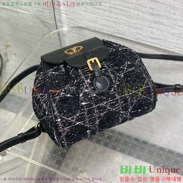 #��� ī�� ���� ���� M772801-900