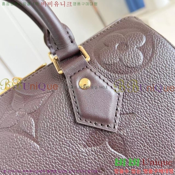 #���̺��� ���ǵ� �ݵѸ��� 25 M58947-883