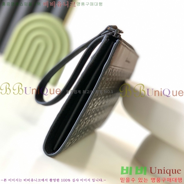 #��󰡸� Ŭ��ġ�� 240280-101