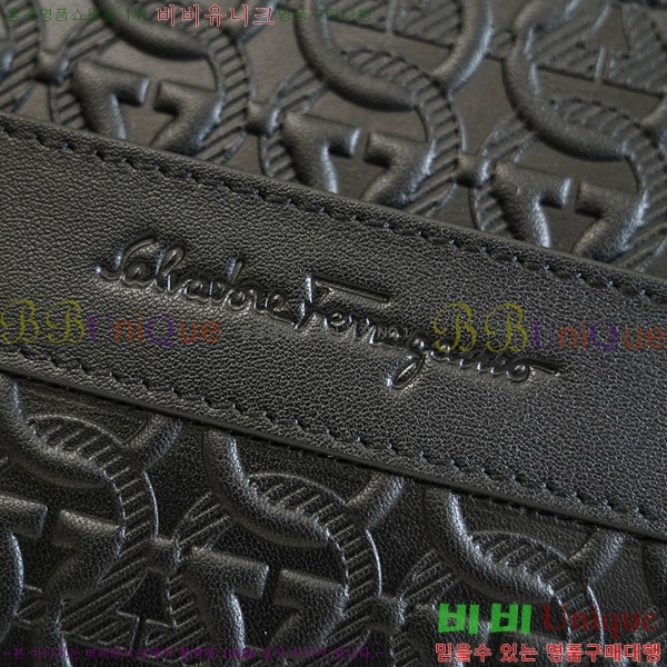 #��󰡸� ī�޶�� H2116053