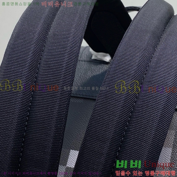 #���̺��� ũ�������� MM ���� M14952-101