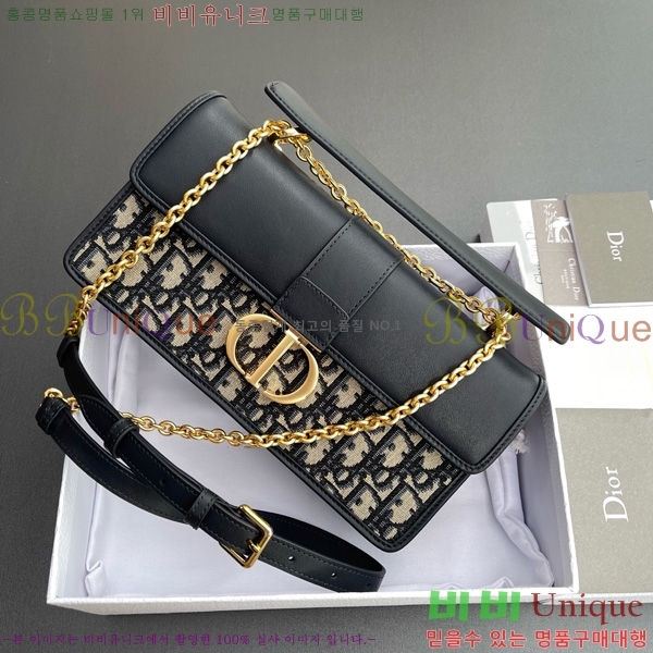 #��� 30 Montaigne ž �ڵ�� M9601-101