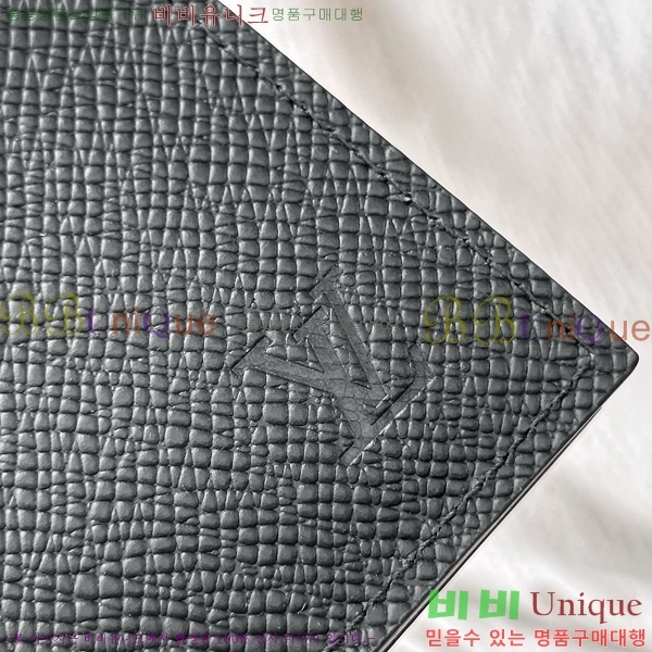 #���̺��� �н���Ʈ Ŀ�� M64503-1001