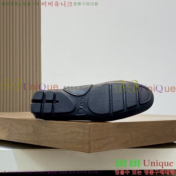 ���� ��� ĳ�־� ���� D888770-1