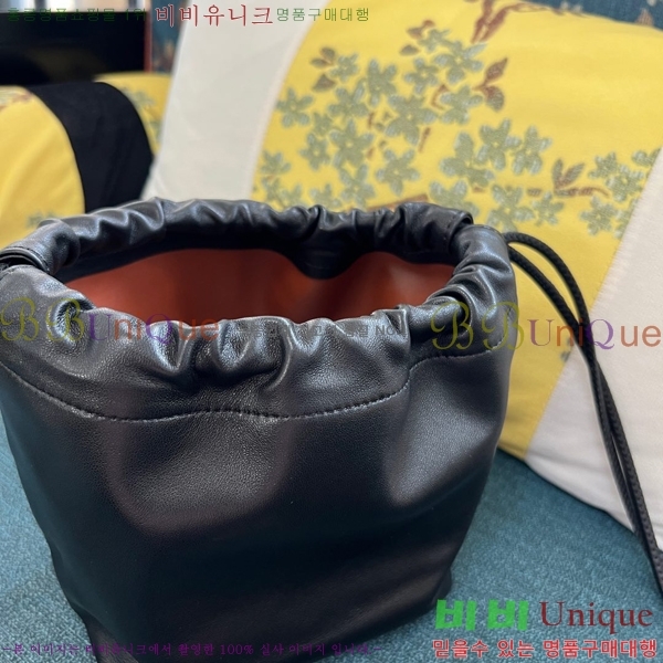 #�߷�Ƽ�� ����ٴ� ���̷ΰ� �̴� Ǫ�� ��Ŷ�� 20877-1