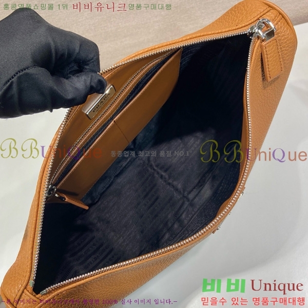 #����� �ﰢ �ΰ� ���� ũ�ν��� 2VH182-103