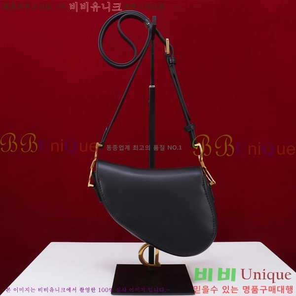 #��� ���� ��Ʈ�� ����Ʈ�� �̴� M0465-102