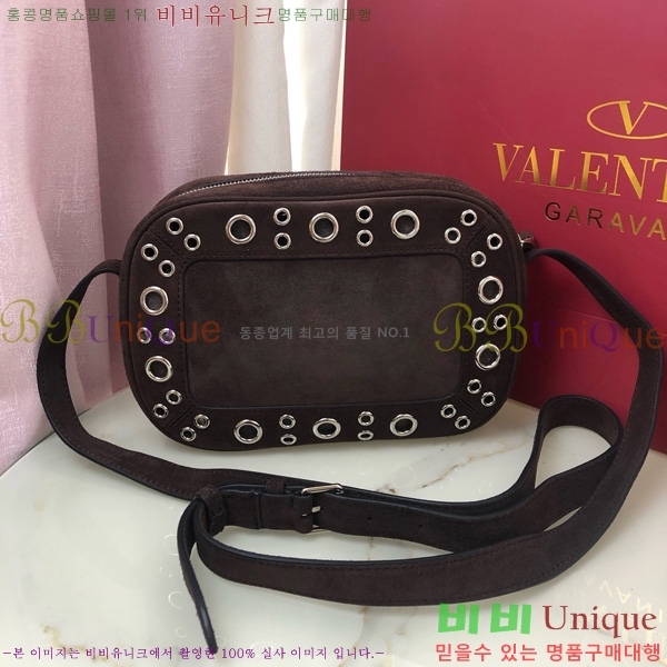 #�߷�Ƽ�� ����ٴ� ����Ʈ �׷��̴� ũ�ν��ٵ� �� 2020-203