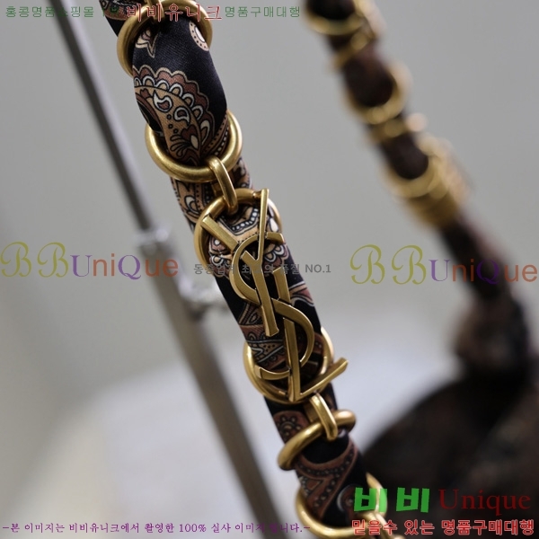 #25SS ���ζ� �Ƹ����� �ڵ�� 834750-103