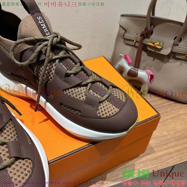 ���� �����޽� ����Ŀ�� HE600601-1