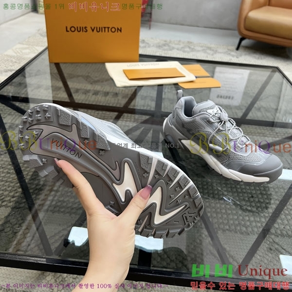 ���� ���̺��� ����Ŀ�� LV3306662-4