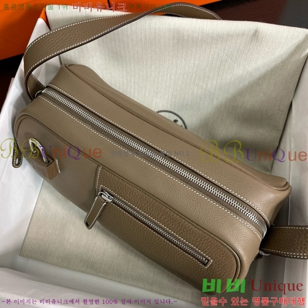 #�����޽� Nouveau On Boby ����� HE4224062-1 Ŭ������