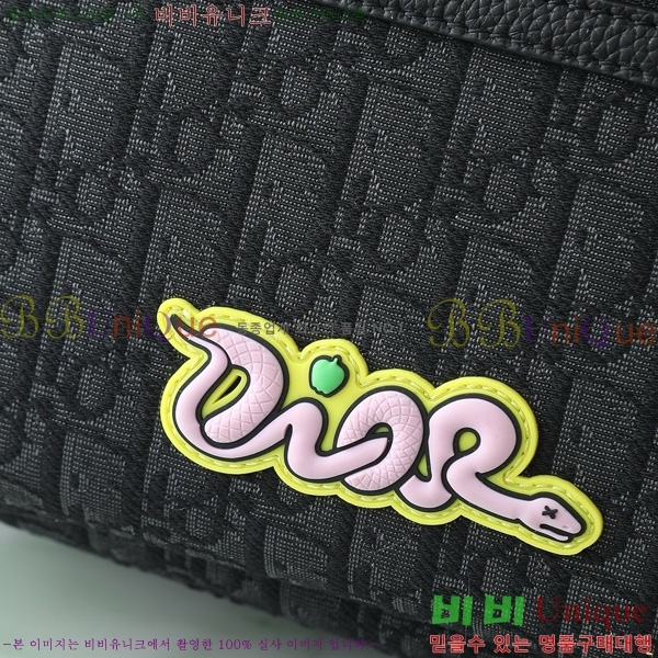 #��� ���̴� 2.0 KAWS ���� ���� 1ESBA199-302