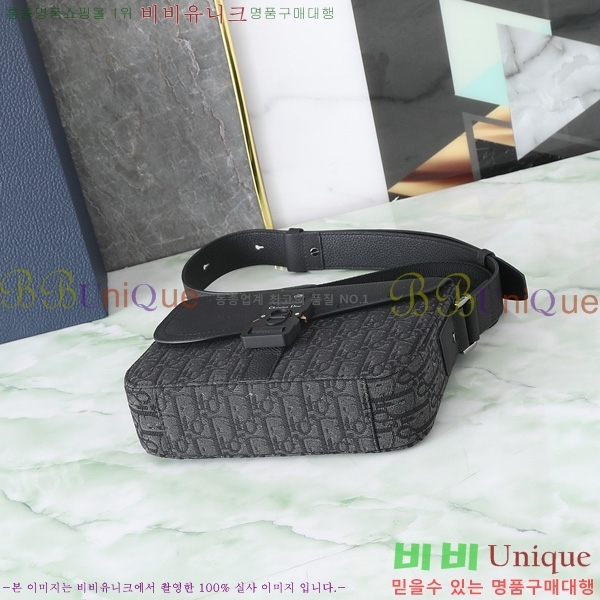 #��� ���� �÷� ��Ʈ���� 1ADPO049-104