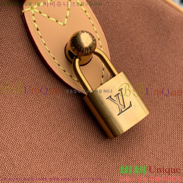 #���̺��� x �۷� �ϰ� ���ǵ� 25 M15218-101