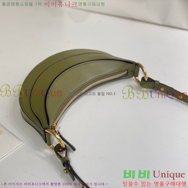 #���ο� �ΰ� �ٳ��� ũ�ν��� W865-103