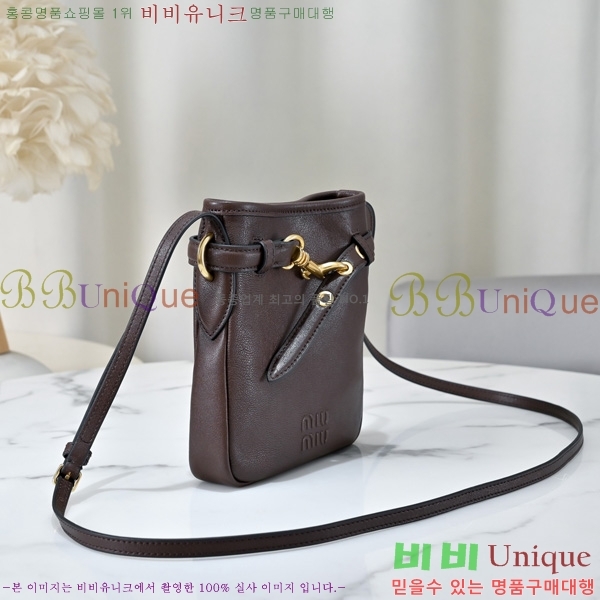 #�̿�̿� ���� �ƹ�ٸ� ��Ʈ�� �Ŀ�ġ 5NR461-101
