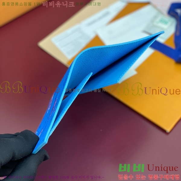 #���̺��� �н���Ʈ Ŀ�� M14876-101