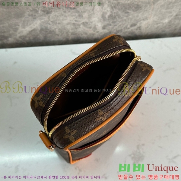 ���̺��� �ٴ��� M14013