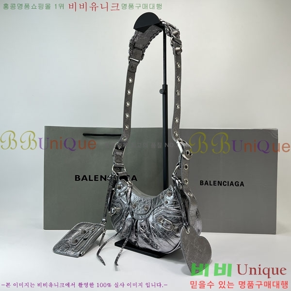 #�߷��þư� LE CAGOLE �� ī�� Xs ����� 671309-500