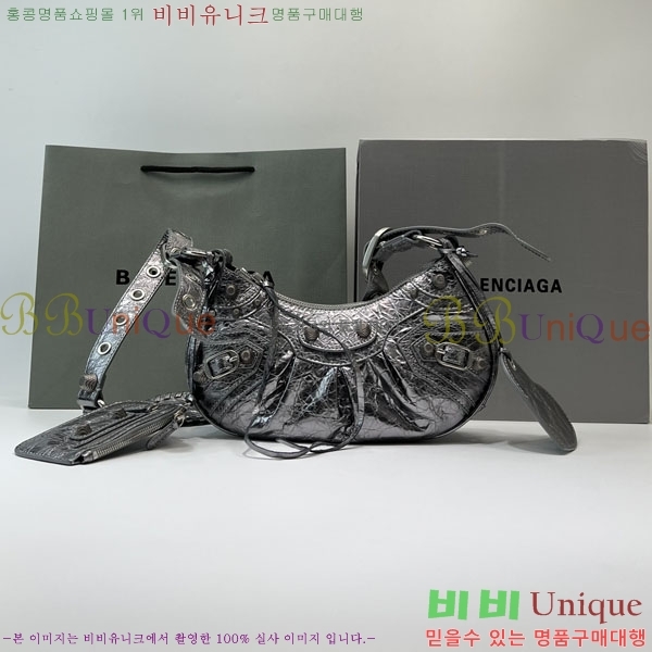 #�߷��þư� LE CAGOLE �� ī�� Xs ����� 671309-500