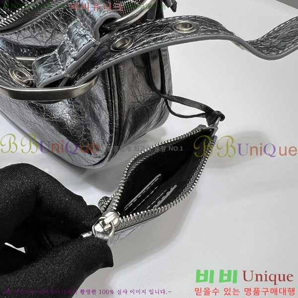 #�߷��þư� LE CAGOLE �� ī�� Xs ����� 671309-500