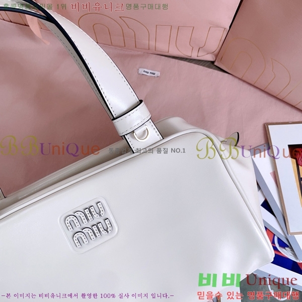 #�̿�̿� BAULETTO ���� ��Ʈ�� 5BB182-104