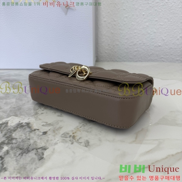 #��� ũ�ν��� ���� �� �޴��� �Ŀ�ġ �̴Ϲ� S0977-218