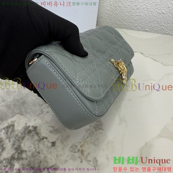 #��� ũ�ν��� ���� �� �޴��� �Ŀ�ġ �̴Ϲ� S0977-221