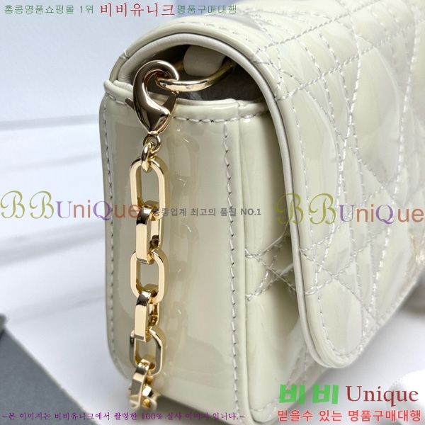 #��� ũ�ν��� ���� �� �޴��� �Ŀ�ġ �̴Ϲ� S0977-2004