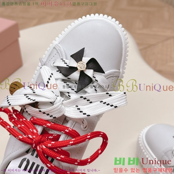 ���� �̿�̿� ��� ����Ŀ�� MU690588-5