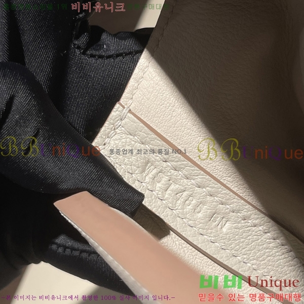 #�����޽� 2424 21�� �̴� H242400-4