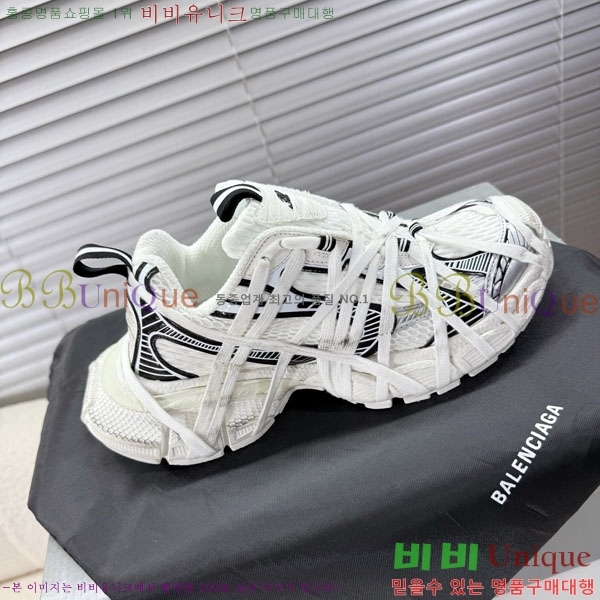 �߷��þư� 3XL Ʈ���̳� ����Ŀ�� BLA356602-6