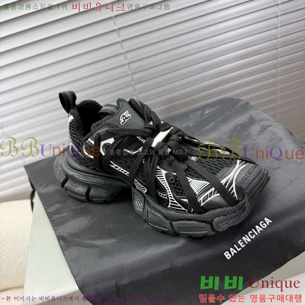 �߷��þư� 3XL Ʈ���̳� ����Ŀ�� BLA356601-8