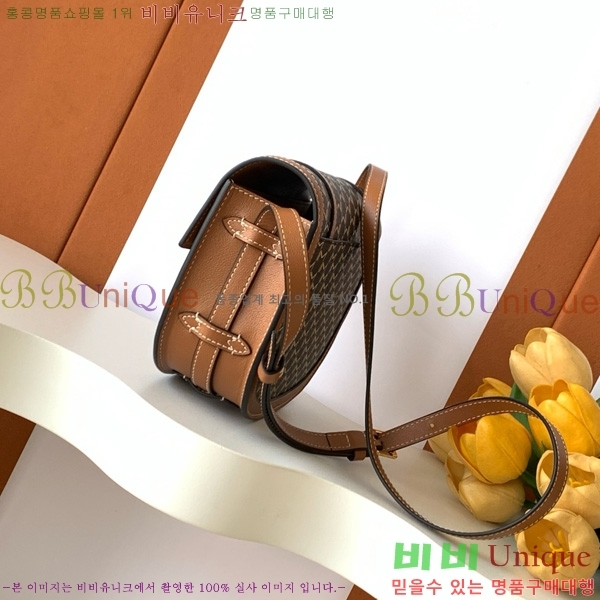 #���̳� ���̽��� M8021-105