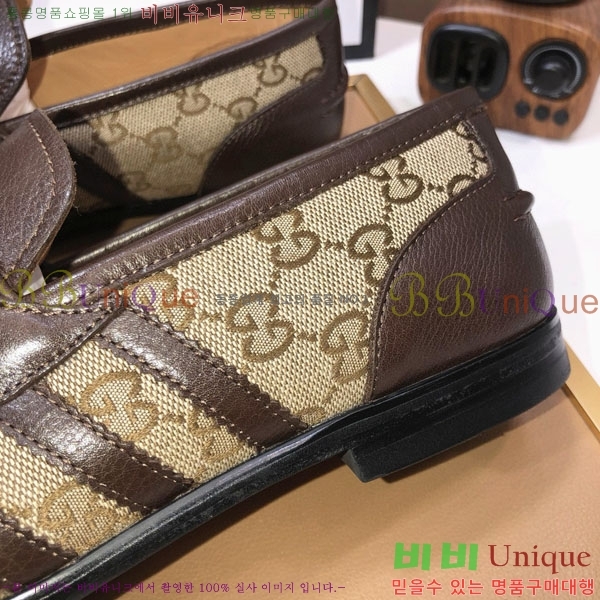 ���� ���� ���� 3G677905
