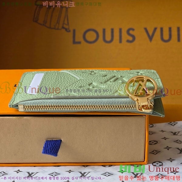 #���̺��� ī������ �ι� ī�� Ȧ�� M25702-101